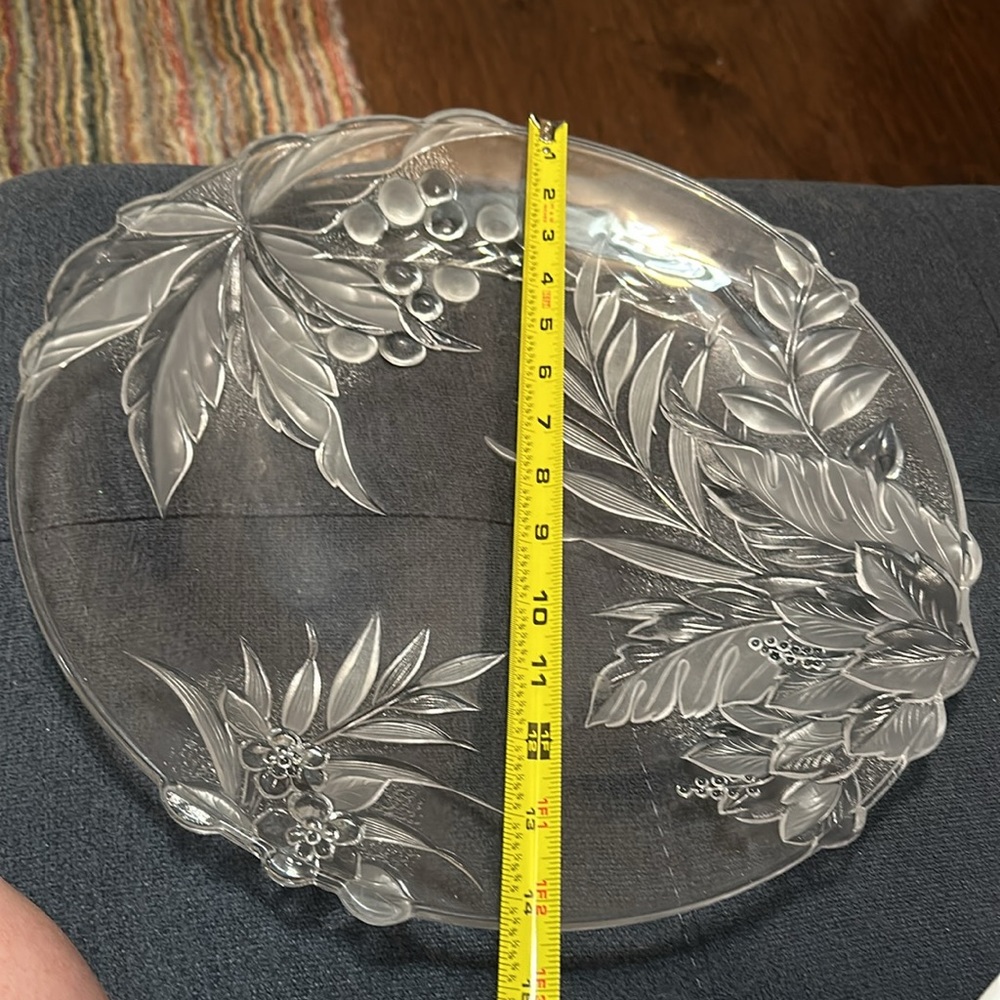 Glass serving platter